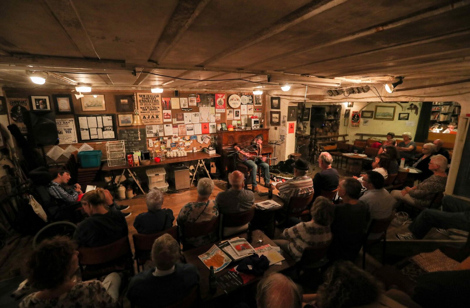 New Zealand Folk Clubs: The Community Spaces Behind the Music