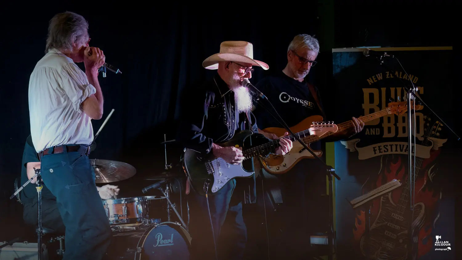 New Zealand Acoustic Bands: Best Kiwi Acts for Organic, Song-First Music