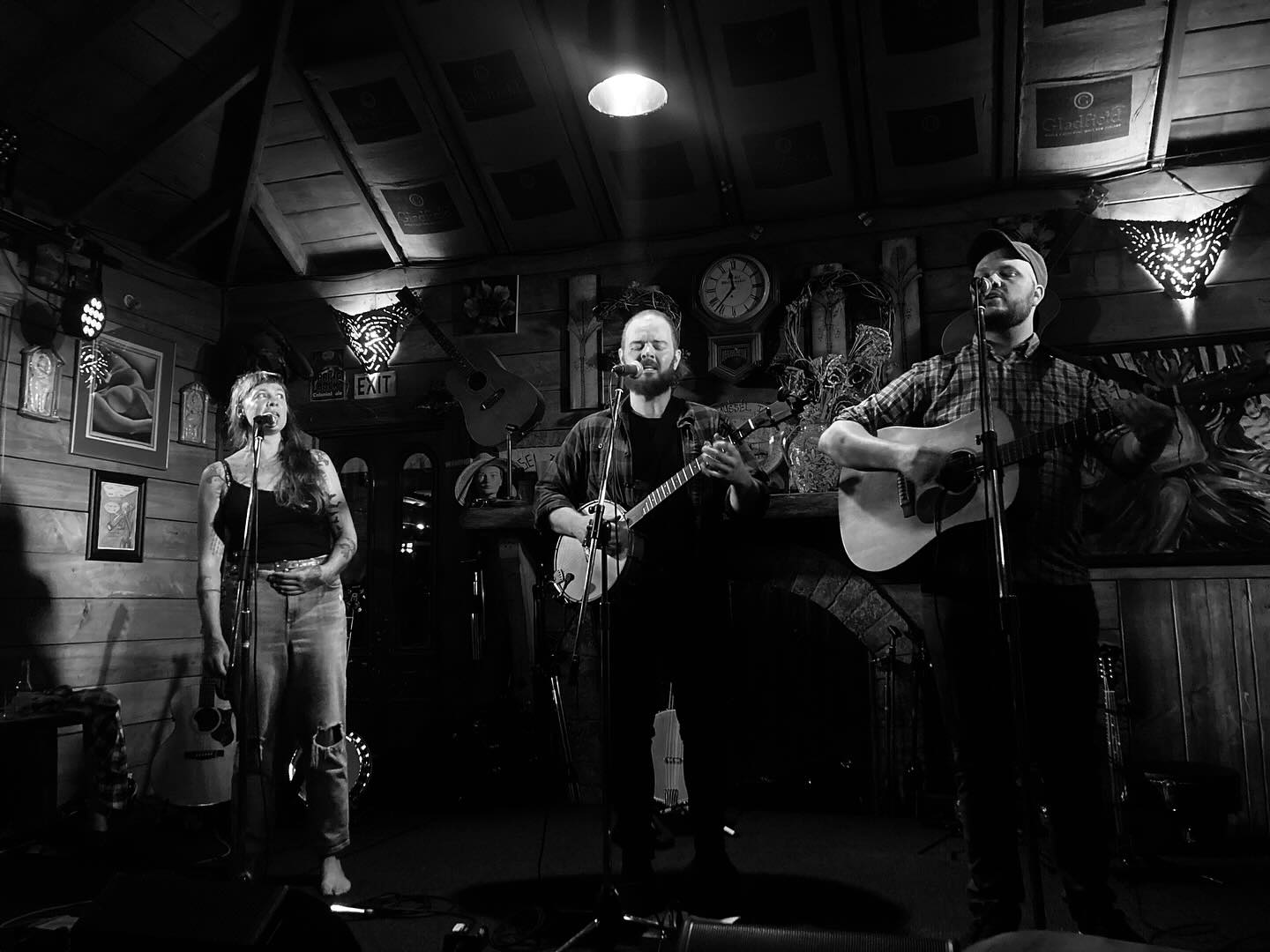 What Makes New Zealand Folk Music Distinctive